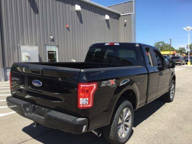2017 Ford F-150 4x4 XL 4dr SuperCab 6.5 ft. SB